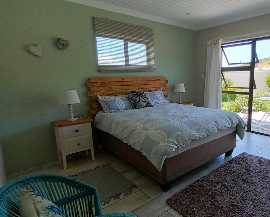 En-Suite, Private Room, Free Wifi In Plett Plettenberg Bay Esterno foto